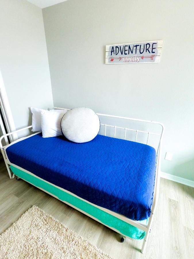 Duplex Allows For One Or Both Sides To Be Rented! Suitable For Small Or Large Families! غولف شورز المظهر الخارجي الصورة
